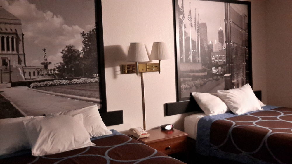 ซูเปอร์ 8 บาย วินด์แฮม กรีนฟิลล์ Hotel กรีนฟิลด์ ภายนอก รูปภาพ